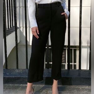 2/$40 Light grey babaton club cuffed pant size 4